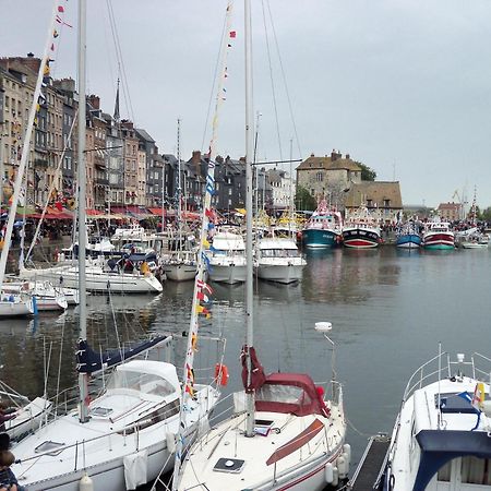 L'Ex-Voto Bed & Breakfast Honfleur Bagian luar foto