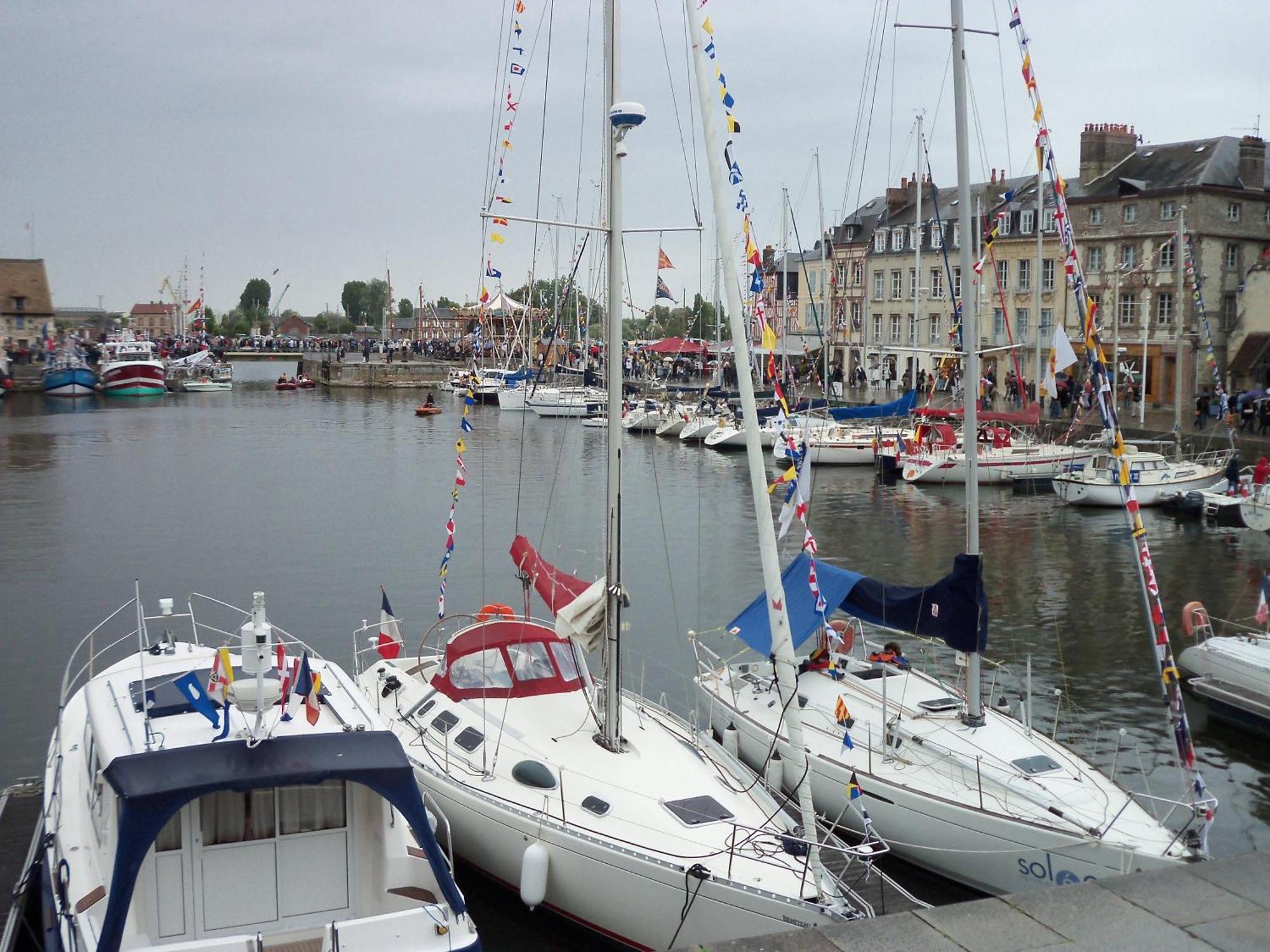 L'Ex-Voto Bed & Breakfast Honfleur Bagian luar foto