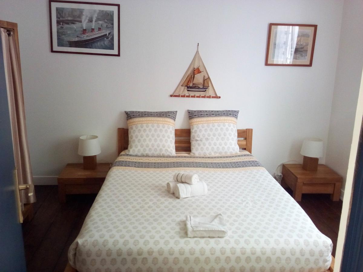 L'Ex-Voto Bed & Breakfast Honfleur Bagian luar foto